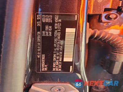 Zdjęcie 12 z 12 samochodu: 2014 VOLVO S80 3.2 VIN:YV1952AS1E1180265 - miniatura