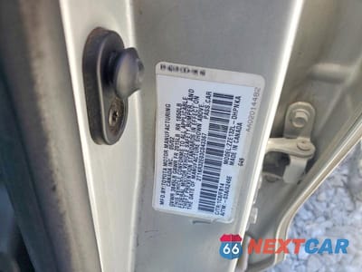 Zdjęcie 13 z 13 samochodu: 2003 TOYOTA COROLLA MATRIX XR VIN:2T1KR32E03C043367 - miniatura