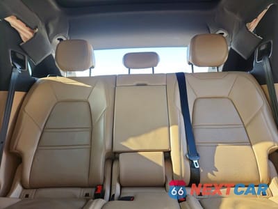 Zdjęcie 10 z 14 samochodu: 2020 PORSCHE CAYENNE VIN:WP1AA2AY7LDA06276 - miniatura