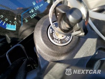 Zdjęcie 8 z 9 samochodu: 2026 SUZUKI GSX800 TT VIN:JS1EM16B4T7100004 - miniatura