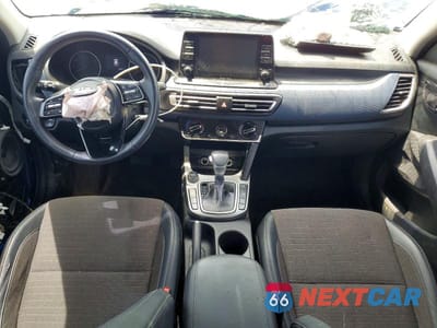 Zdjęcie 8 z 14 samochodu: 2021 KIA SELTOS S VIN:KNDEUCA28M7151967 - miniatura