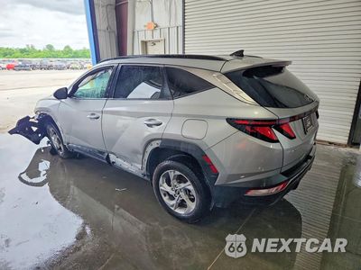 Trzecie zdjęcie samochodu z tyłu: 2024 HYUNDAI TUCSON SEL VIN:5NMJBCDE6RH321057 - miniatura