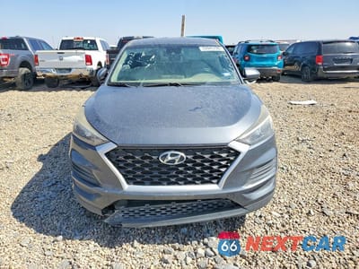 Piąte zdjęcie samochodu w środku: 2019 HYUNDAI TUCSON SE VIN:KM8J2CA4XKU882397 - miniatura