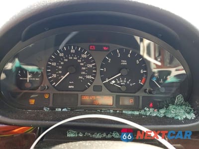 Zdjęcie 9 z 12 samochodu: 2004 BMW 325 XIT VIN:WBAEP33444PF04212 - miniatura