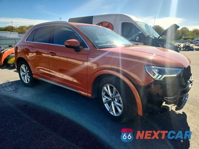 Czwarte zdjęcie samochodu z boku: 2025 AUDI Q3 PREMIUM S LINE 45 VIN:WA1DECF36S1049717 - miniatura
