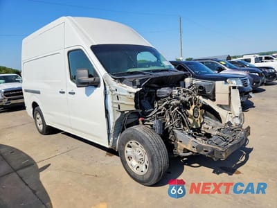 Czwarte zdjęcie samochodu z boku: 2013 NISSAN NV 2500 VIN:1N6BF0LX3DN103550 - miniatura