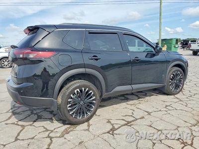 Trzecie zdjęcie samochodu z tyłu: 2026 NISSAN ROGUE DARK ARMOR VIN:5N1BT3BBXTC757034 - miniatura