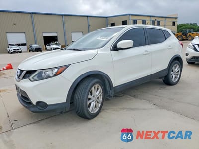 2017 NISSAN ROGUE SPORT S JN1BJ1CR6HW113906 - główne zdjęcie licytacji z USA - miniatura