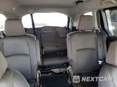 Zdjęcie 10 z 14 samochodu: 2019 HONDA ODYSSEY EX VIN:5FNRL6H50KB065341 - miniatura