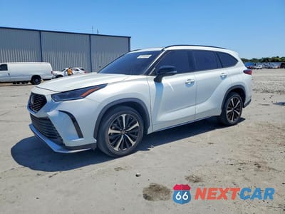 2022 TOYOTA HIGHLANDER XSE 5TDLZRAH8NS132598 - główne zdjęcie licytacji z USA - miniatura