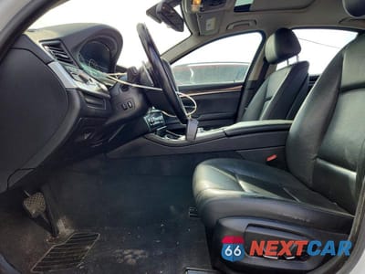 Zdjęcie 7 z 12 samochodu: 2016 BMW 528 XI VIN:WBA5A7C55GG147416 - miniatura