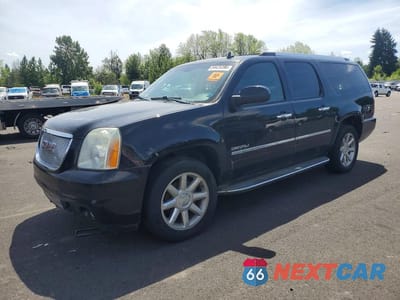 2011 GMC YUKON XL DENALI 1GKS2MEF9BR188415 - główne zdjęcie licytacji z USA - miniatura
