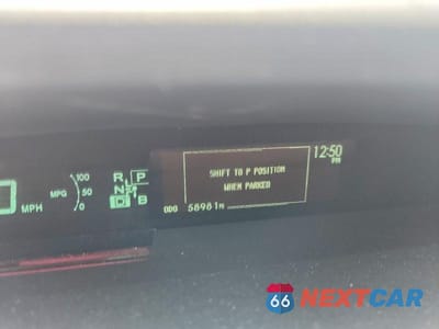 Zdjęcie 9 z 12 samochodu: 2015 TOYOTA PRIUS TWO VIN:JTDKN3DU9F1896794 - miniatura