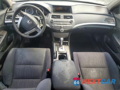 Zdjęcie 8 z 12 samochodu: 2011 HONDA ACCORD LXP VIN:1HGCP2F4XBA094059 - miniatura
