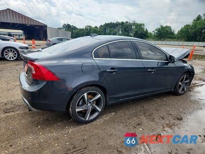 Trzecie zdjęcie samochodu z tyłu: 2013 VOLVO S60 T6 VIN:YV1902FH6D2175602 - miniatura