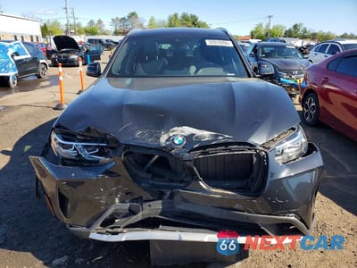 Piąte zdjęcie samochodu w środku: 2022 BMW X3 XDRIVE30I VIN:5UX53DP01N9N36824 - miniatura