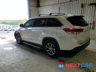 Drugie zdjęcie samochodu z przodu: 2019 TOYOTA HIGHLANDER XLE VIN:5TDJZRFH8KS594624 - miniatura