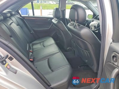 Zdjęcie 10 z 12 samochodu: 2004 MERCEDES-BENZ C 240 4MATIC VIN:WDBRF81J14F534282 - miniatura
