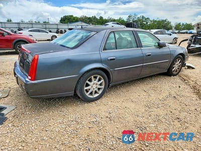 Trzecie zdjęcie samochodu z tyłu: 2010 CADILLAC DTS LUXURY COLLECTION VIN:1G6KD5EY6AU133691 - miniatura