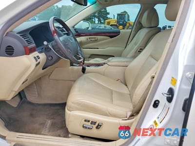 Zdjęcie 7 z 12 samochodu: 2008 LEXUS LS 460 VIN:JTHBL46F385065991 - miniatura