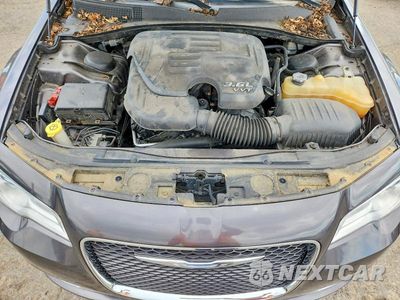 Zdjęcie 11 z 12 samochodu: 2015 CHRYSLER 300C VIN:2C3CCAKG3FH923439 - miniatura