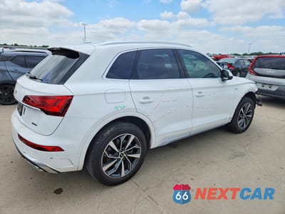 Trzecie zdjęcie samochodu z tyłu: 2023 AUDI Q5 PREMIUM PLUS 45 VIN:WA1EAAFY2P2141411 - miniatura