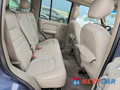 Zdjęcie 11 z 14 samochodu: 2002 JEEP LIBERTY LIMITED 4WD VIN:1J8GL58K92W186087 - miniatura
