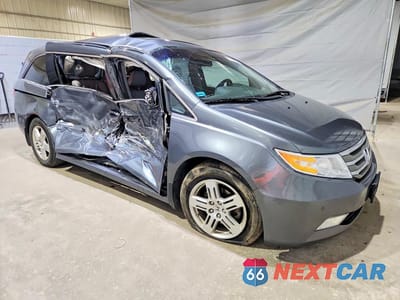 Czwarte zdjęcie samochodu z boku: 2011 HONDA ODYSSEY TOURING VIN:5FNRL5H93BB042343 - miniatura