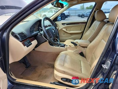 Zdjęcie 7 z 13 samochodu: 2004 BMW 325 XI VIN:WBAEU33484PR09673 - miniatura
