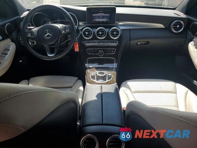 Zdjęcie 8 z 12 samochodu: 2018 MERCEDES-BENZ C 300 VIN:WDDWF4JB2JR333108 - miniatura