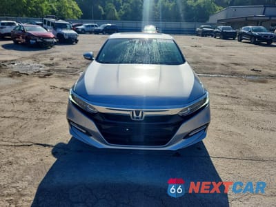 Piąte zdjęcie samochodu w środku: 2019 HONDA ACCORD HYBRID EXL VIN:1HGCV3F52KA007016 - miniatura