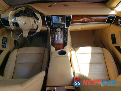 Zdjęcie 8 z 12 samochodu: 2011 PORSCHE PANAMERA 2 VIN:WP0AA2A73BL021967 - miniatura