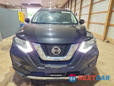 Piąte zdjęcie samochodu w środku: 2020 NISSAN ROGUE SV VIN:JN8AT2MV0LW131674 - miniatura
