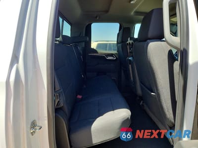 Zdjęcie 10 z 13 samochodu: 2025 CHEVROLET SILVERADO K1500 LT VIN:1GCRKDEK8SZ188624 - miniatura