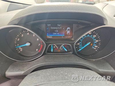 Zdjęcie 9 z 13 samochodu: 2014 FORD ESCAPE SE VIN:1FMCU0G93EUC36739 - miniatura