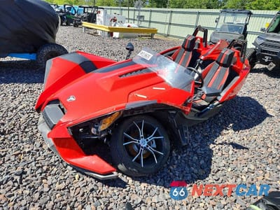 2015 POLARIS SLINGSHOT SL 57XAAPFAXF5101317 - główne zdjęcie licytacji z USA - miniatura
