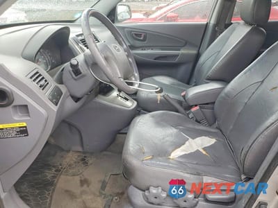 Zdjęcie 7 z 13 samochodu: 2005 HYUNDAI TUCSON VIN:KM8JN12DX5U200875 - miniatura