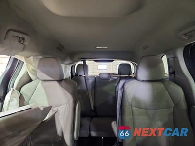 Zdjęcie 10 z 14 samochodu: 2024 TOYOTA SIENNA LE VIN:5TDKRKECXRS188016 - miniatura