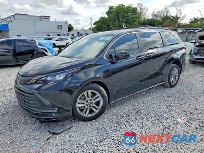 2023 TOYOTA SIENNA WOODLAND EDITION 5TDCSKFC1PS085958 - główne zdjęcie licytacji z USA - miniatura