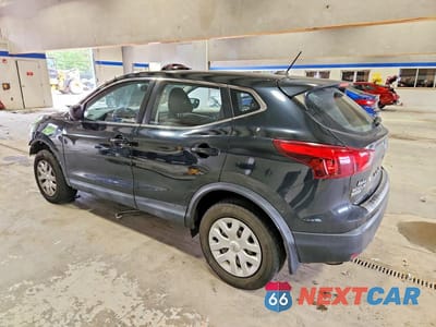 Drugie zdjęcie samochodu z przodu: 2018 NISSAN ROGUE SPORT S VIN:JN1BJ1CP0JW103246 - miniatura