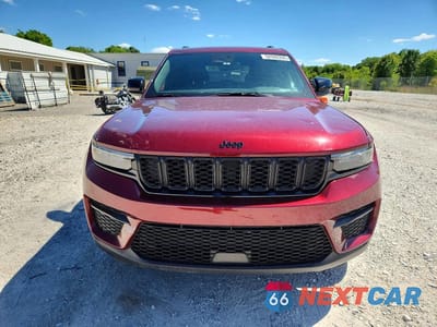 Piąte zdjęcie samochodu w środku: 2024 JEEP GRAND CHEROKEE LAREDO VIN:1C4RJHAG9RC187376 - miniatura