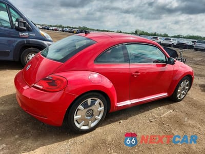 Trzecie zdjęcie samochodu z tyłu: 2012 VOLKSWAGEN BEETLE VIN:3VWJP7ATXCM602176 - miniatura