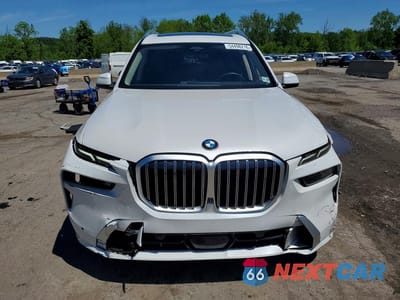 Piąte zdjęcie samochodu w środku: 2025 BMW X7 XDRIVE40I VIN:5UX23EM07S9Z65653 - miniatura