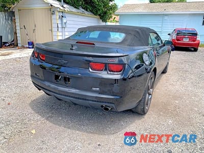 Czwarte zdjęcie samochodu z boku: 2013 CHEVROLET CAMARO LT VIN:2G1FC3D38D9154743 - miniatura