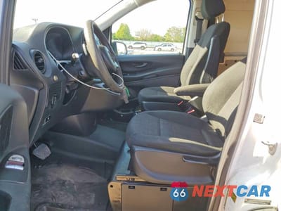 Zdjęcie 7 z 13 samochodu: 2017 MERCEDES-BENZ METRIS VIN:WD3PG2EA7H3226404 - miniatura