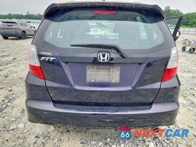 Zdjęcie 6 z 12 samochodu: 2013 HONDA FIT SPORT VIN:JHMGE8H55DC047896 - miniatura