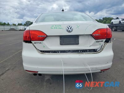Zdjęcie 6 z 12 samochodu: 2013 VOLKSWAGEN JETTA SE VIN:3VWDP7AJ7DM381276 - miniatura