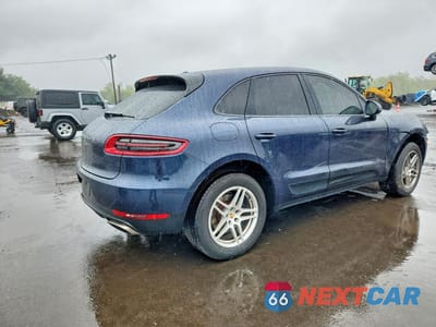 Trzecie zdjęcie samochodu z tyłu: 2017 PORSCHE MACAN VIN:WP1AA2A5XHLB04981 - miniatura
