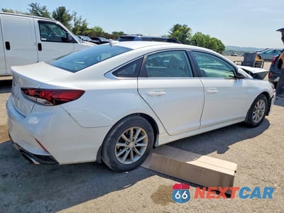 Trzecie zdjęcie samochodu z tyłu: 2019 HYUNDAI SONATA SE VIN:5NPE24AF5KH809543 - miniatura