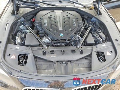 Zdjęcie 11 z 12 samochodu: 2013 BMW 750 XI VIN:WBAYB6C59DD224032 - miniatura